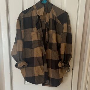 Aerie Women's Checkered flannel - Black and Tan